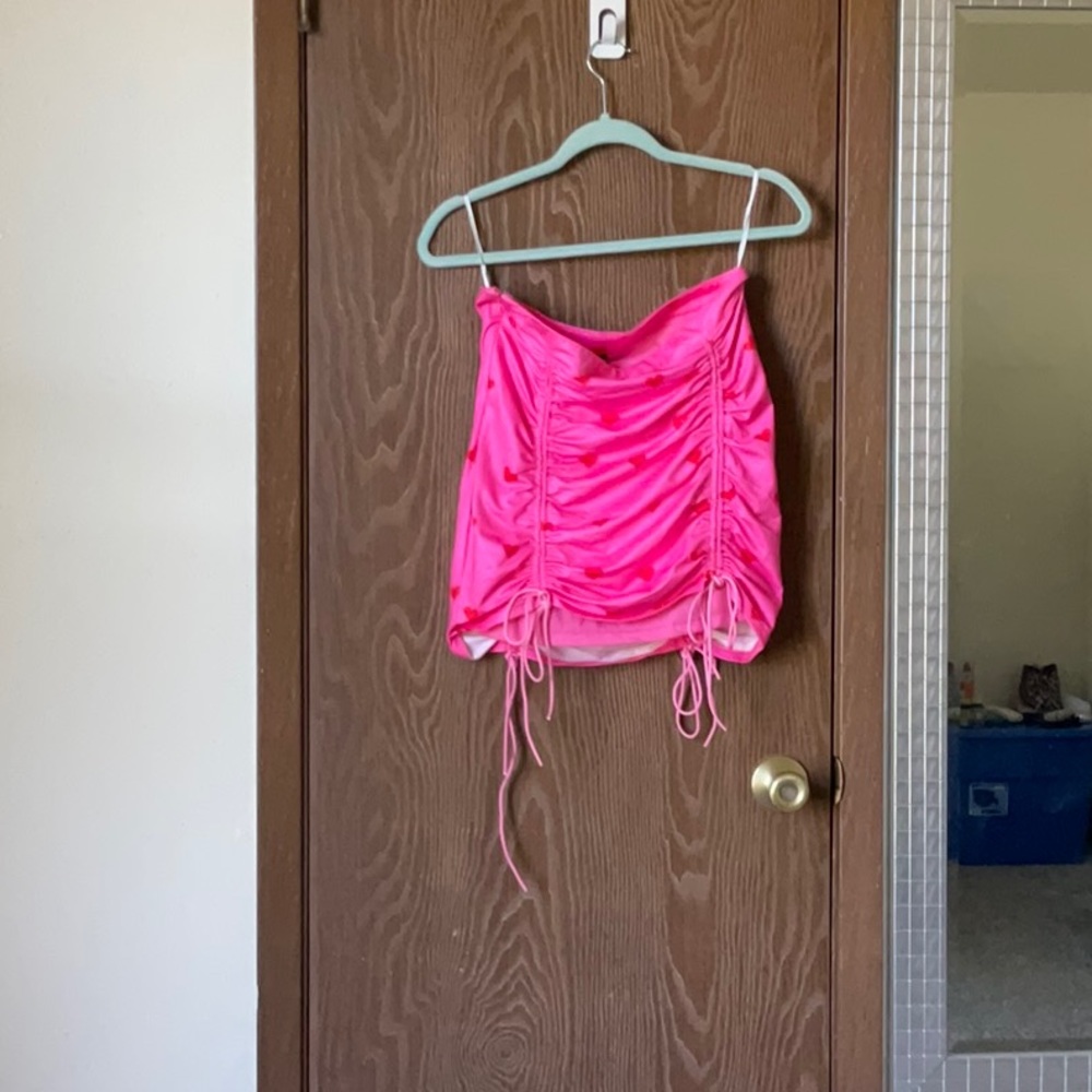 Barbie pink skirt